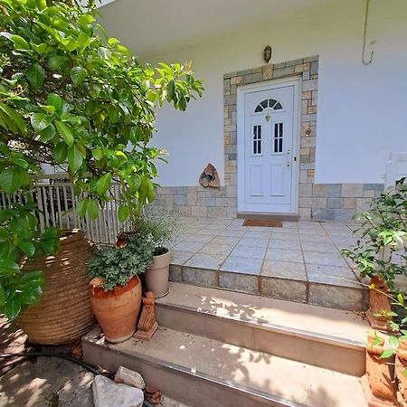 20' From The Airport,20' From The Center Of Athens Atenas Exterior foto