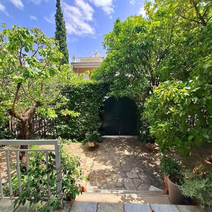 20' From The Airport,20' From The Center Of Athens Atenas Exterior foto